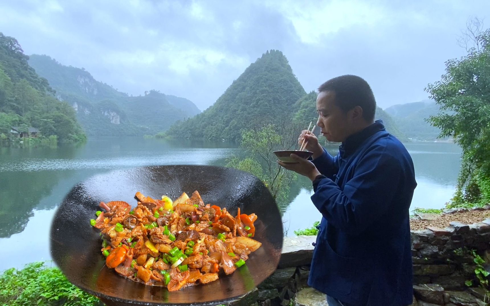 野生乌枞菌炒五花肉最好吃的做法,汤汁浇饭一起吃,开胃又下饭哔哩哔哩bilibili