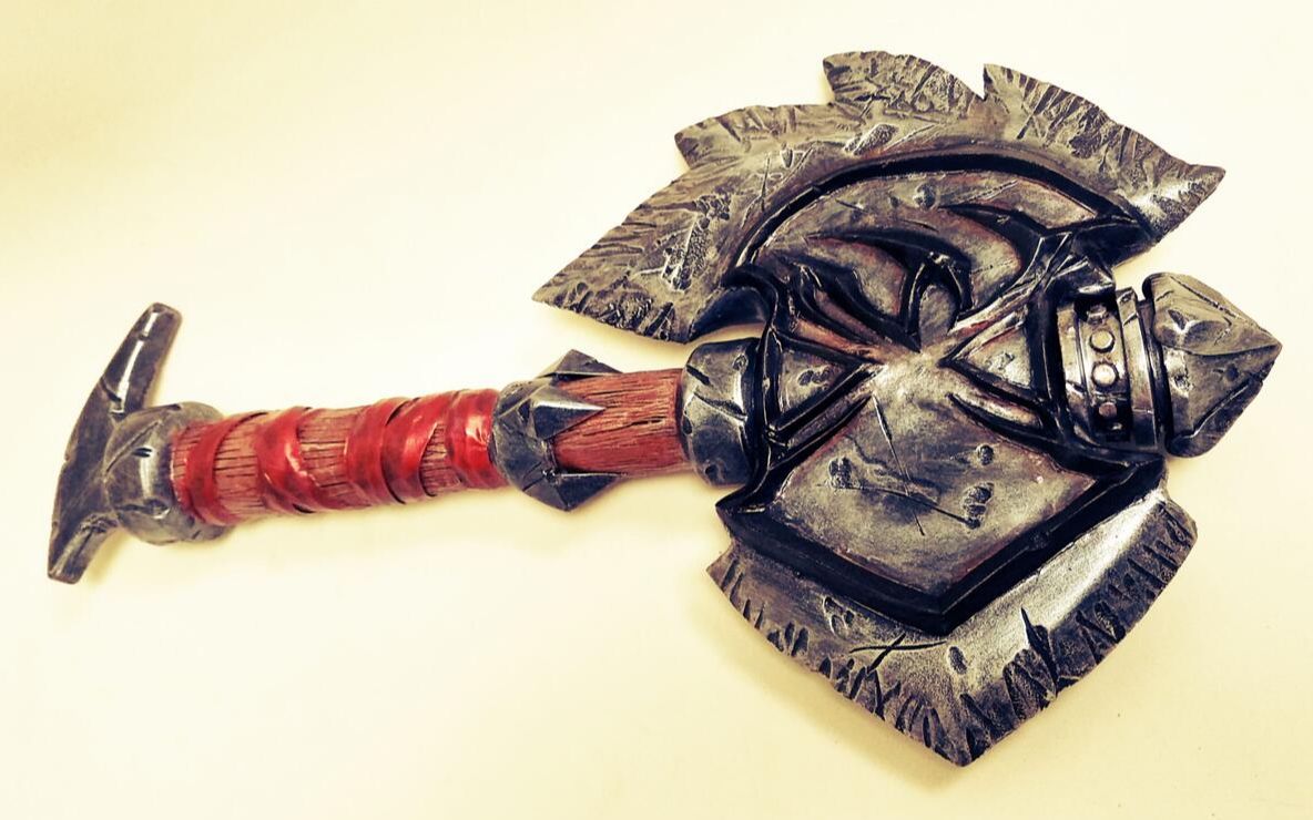 风之伊:手工制作魔兽世界杜隆坦斧头,细节逼真