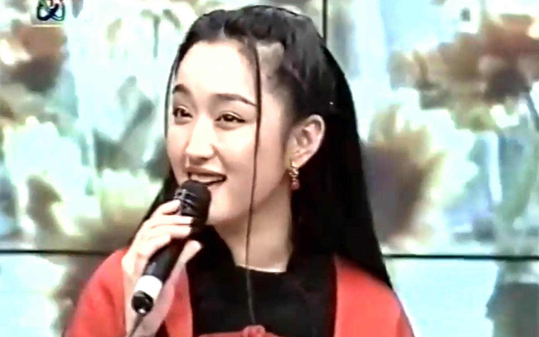 杨钰莹 红彤彤的春天 1995央视一套综艺大观哔哩哔哩bilibili