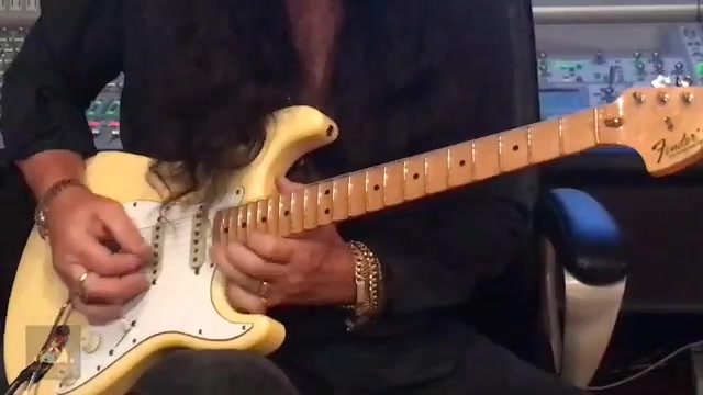 [图]Yngwie Malmsteen  Far Beyond the Sun 2021  From Master Class