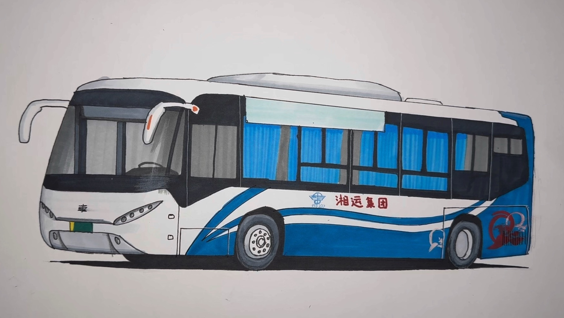 手绘中国中车鲶鱼脸公交车 湘运集团