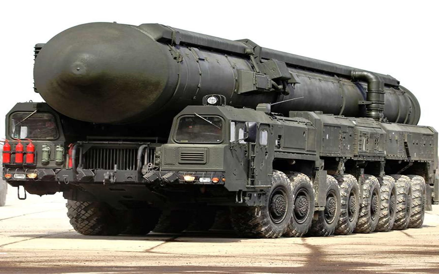 俄罗斯正测试萨尔马特战略导弹,美国人紧张不?