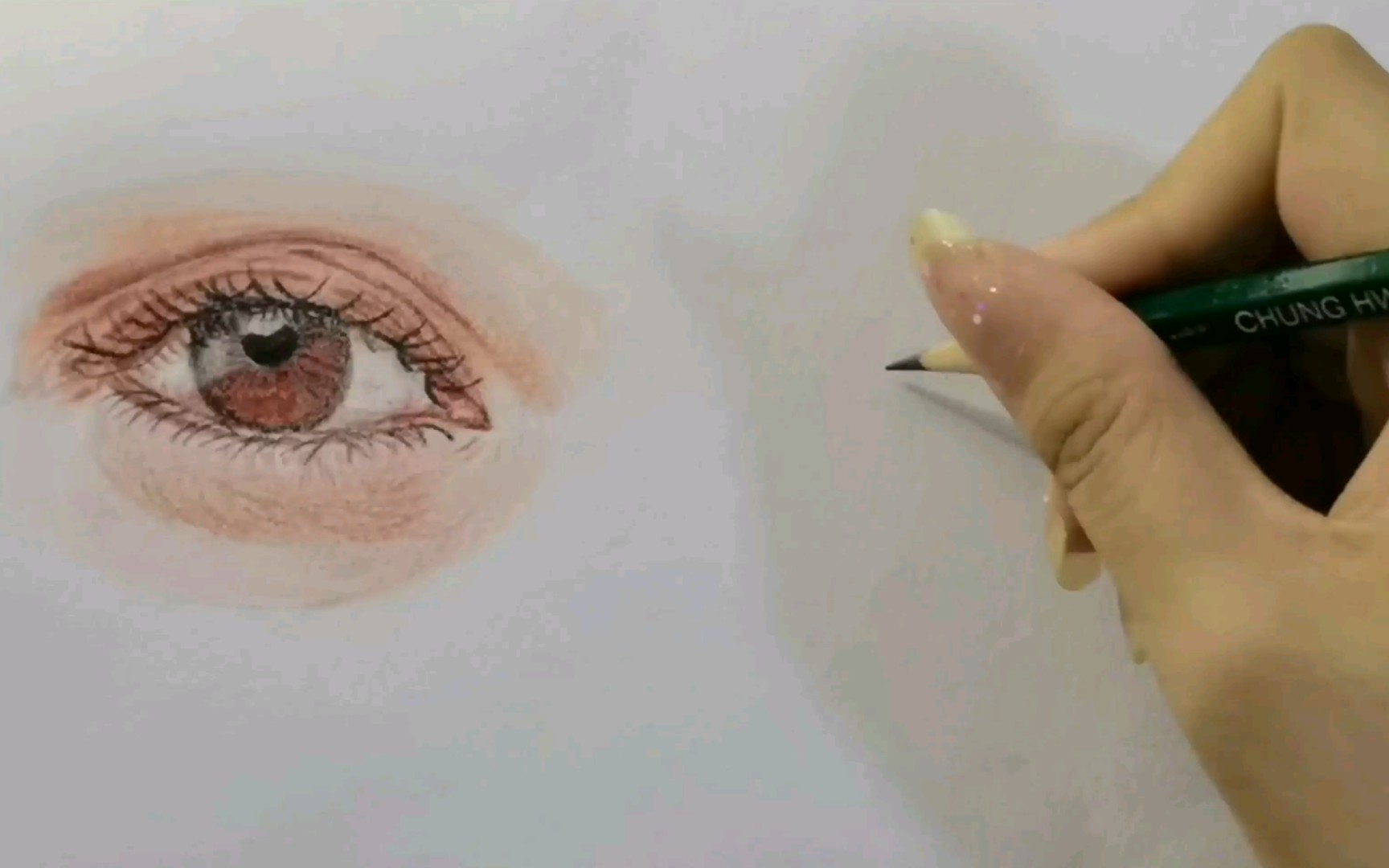 【临摹练习】彩铅画两只眼睛_哔哩哔哩_bilibili