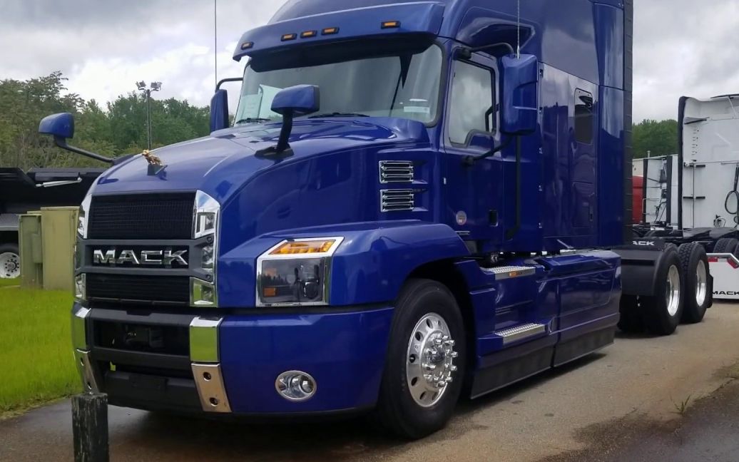 2020款mack anthem 64t牵引车静态欣赏测试