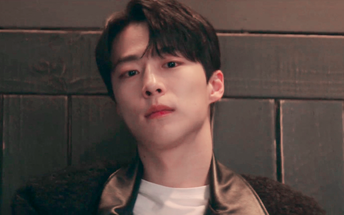 【裴仁爀】学长:好生奇怪的女子 e02