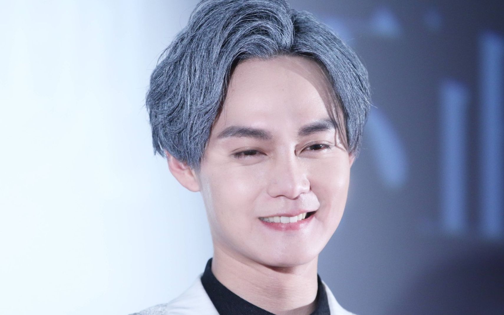 尹正还原张国荣的经典作品,简直太像了,尹正模仿"哥哥"合集