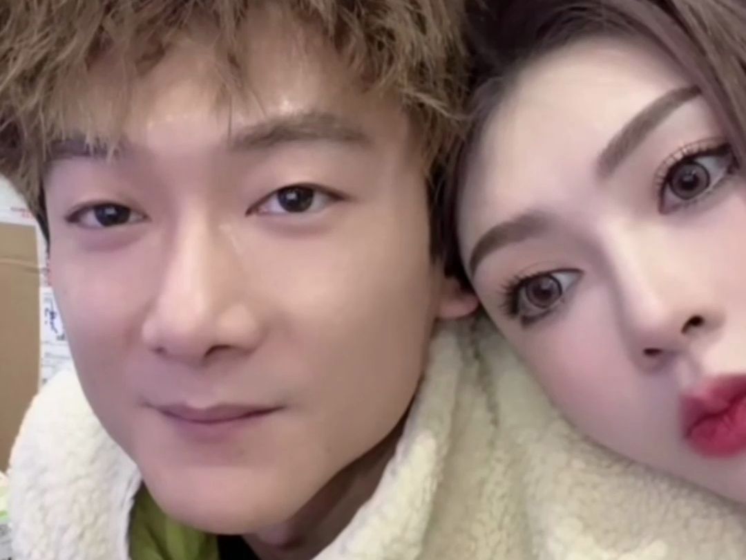 1.8 洋气黄 老婆做了一个很漂亮的头发