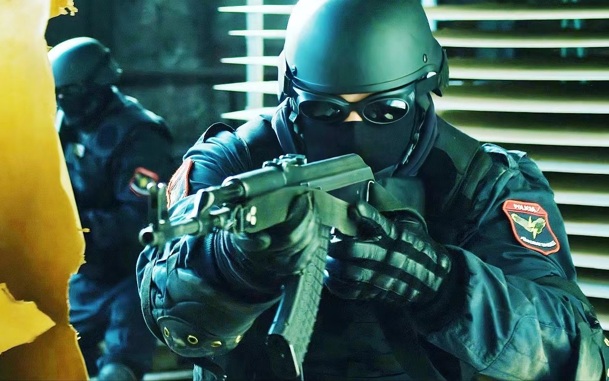 超燃动作片《勇敢者》,警察与毒贩展开大规模巷战,影片真实惨烈