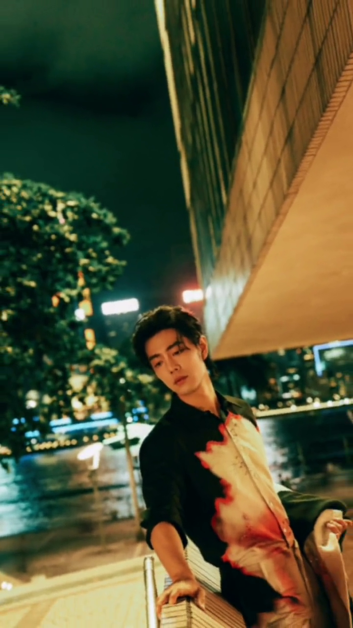 肖战港风电影感高级感哇哦这气质绝了禁欲系他来了