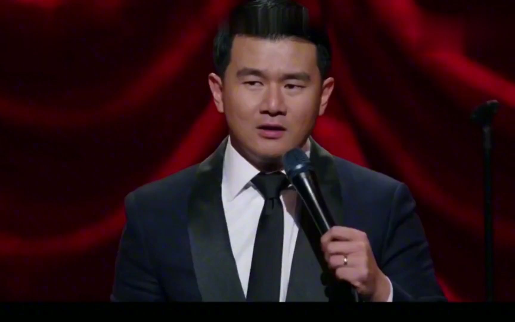 脱口秀米国需要一个亚洲人来当总统这理由太绝了