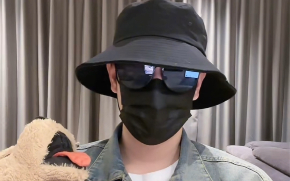 【小辉金哥】金哥说恋爱就是要对对方好,不开心的话谈什么恋爱啊,金哥