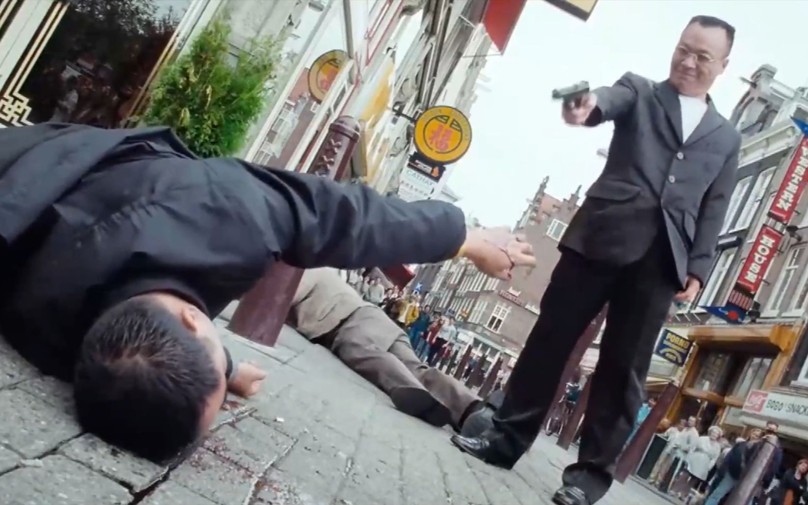 古惑仔:东星双虎枪杀蒋先生,笑面虎斩草除根,太狠了