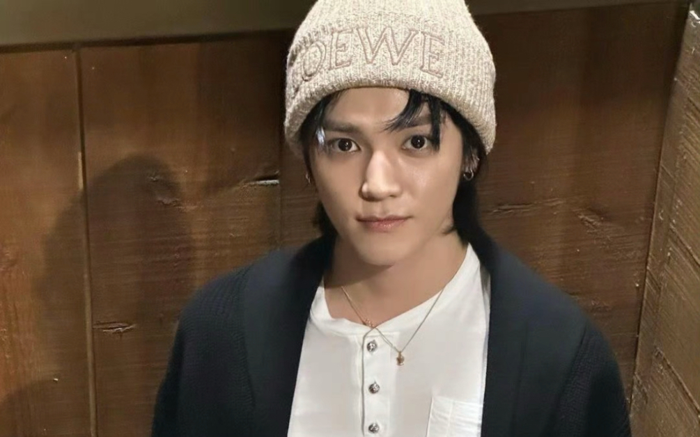 【李泰容】黑发回归 想念很久的黑发哥哥 好帅好帅呜呜呜!