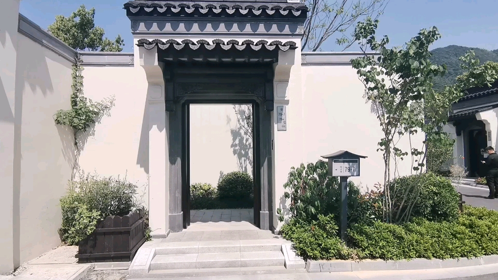 安吉凯迪猫乐园旁,蓝城打造精装中式合院,纯一层,可领包入住哔哩哔哩bilibili