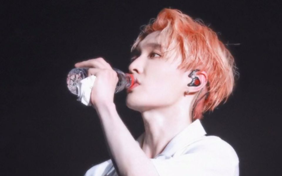 张艺兴金发侧颜 矜贵的金发混血小王子!_哔哩哔哩_bilibili