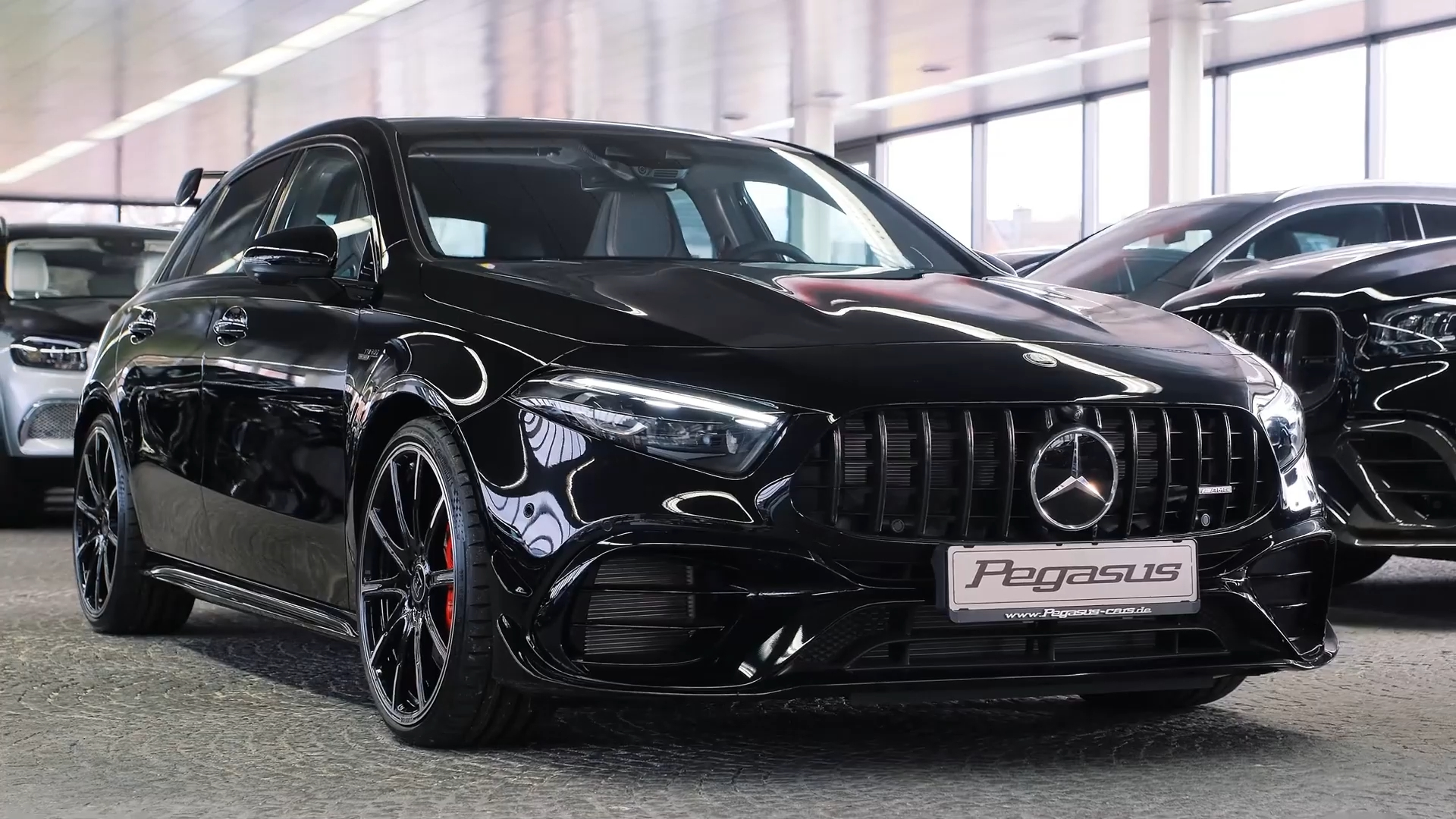 2024款奔驰a45 - 外观,内部 静态欣赏!