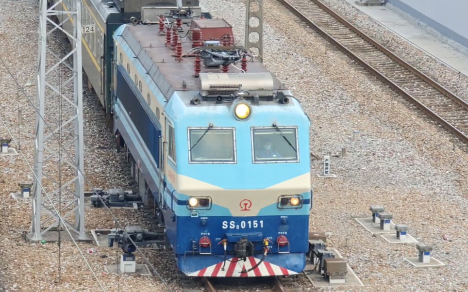 K511次列车图片