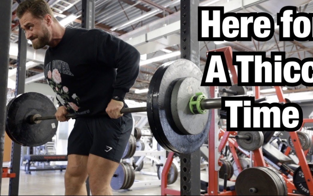 c宝 chris bumstead|推拉腿循环中完美的拉日训练