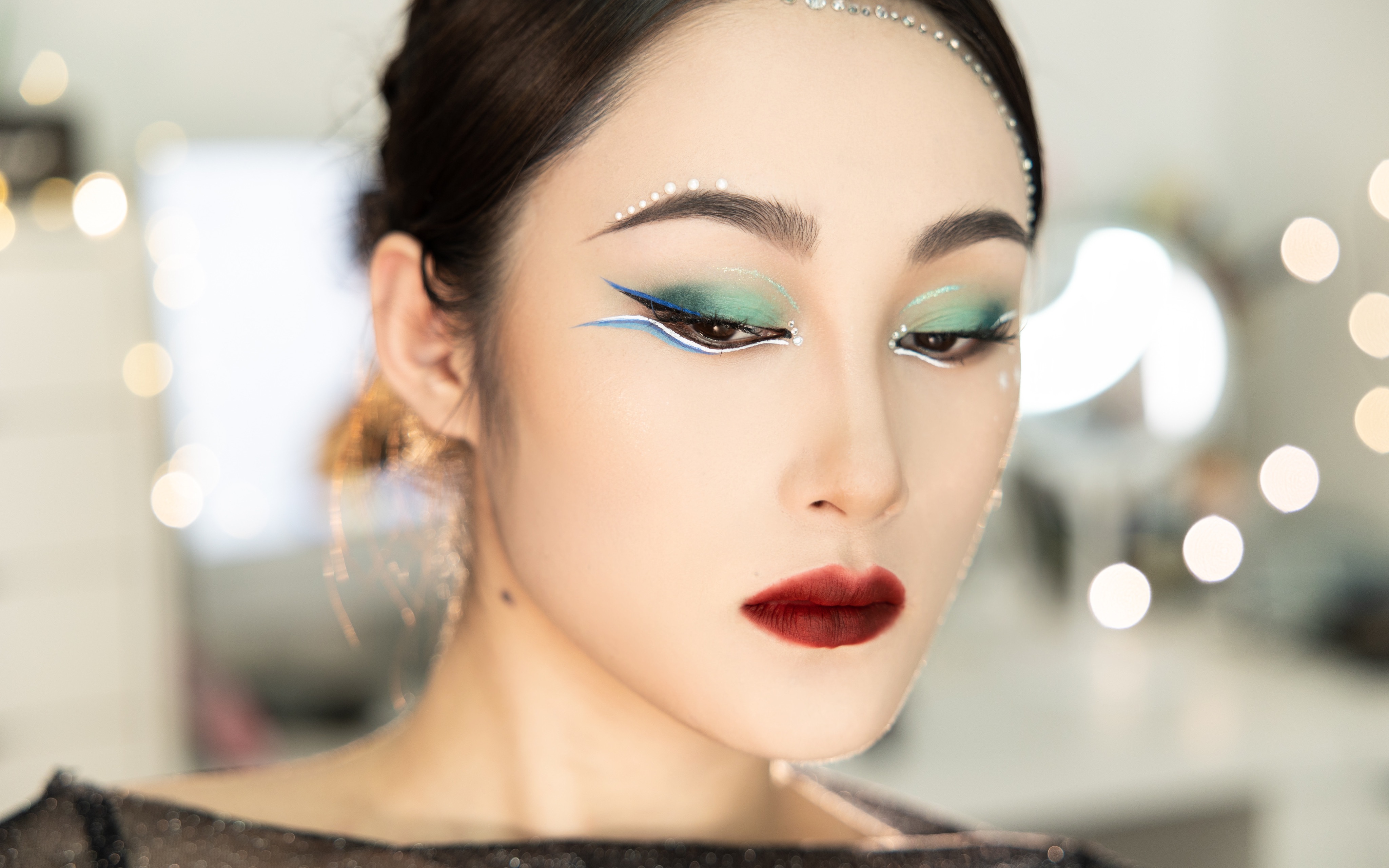 给我双冰刀!花滑妆容设计|创意妆容|一颗奇子_哔哩哔哩_bilibili