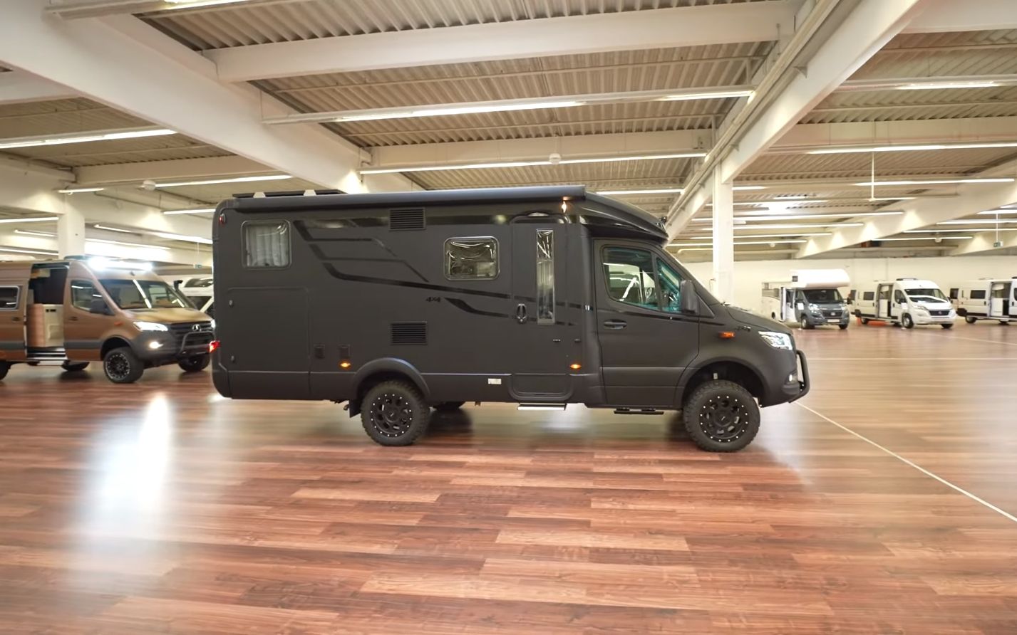 私人定制版 奔驰斯宾特4x4 t型房车