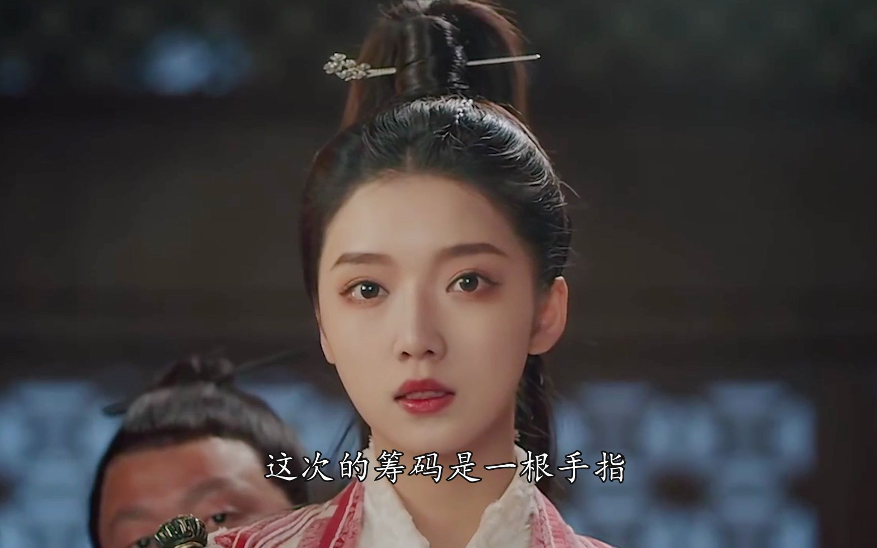 鬼樊楼1:舞女拥有操控液体的能力,双臂一挥,酒水就