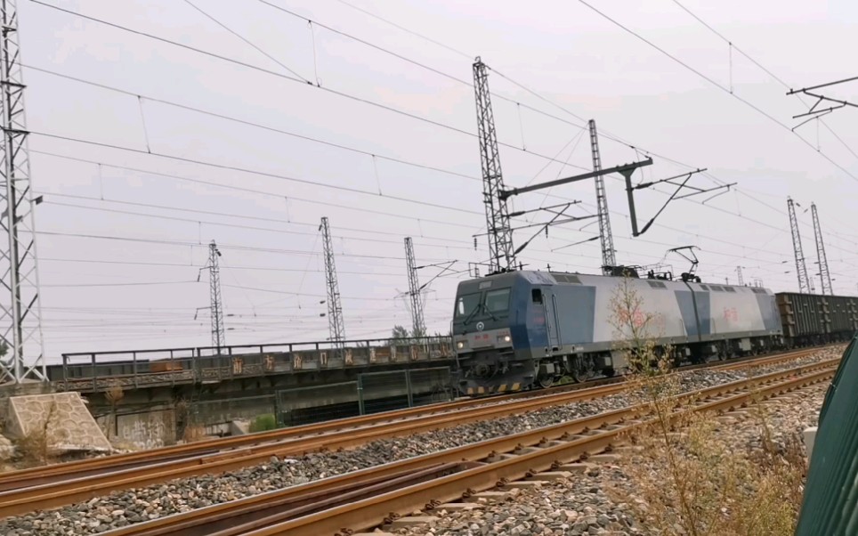 大秦铁路牵引机车集锦