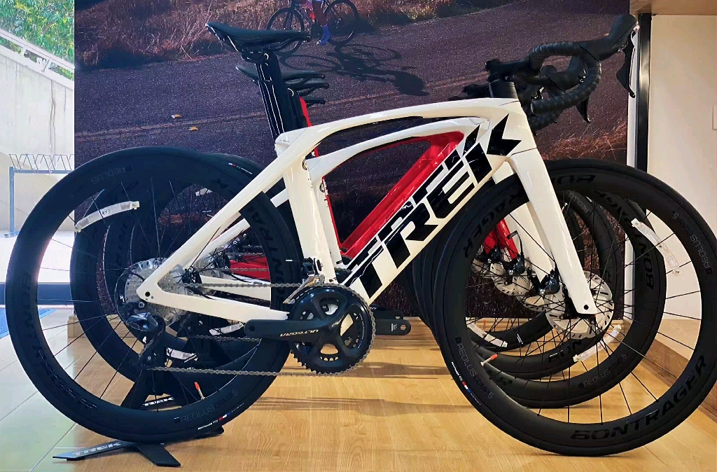 全新trek madone sl6 不一样的美,黄金尺码齐全_哔哩哔哩_bilibili