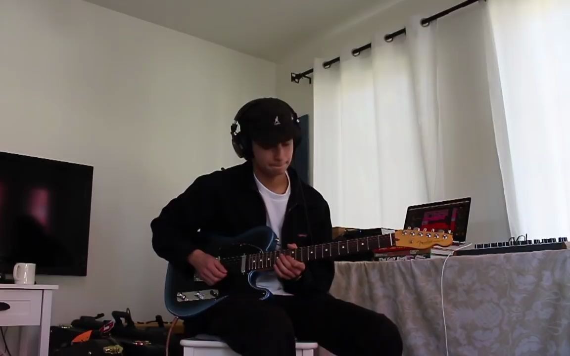 [图]【搬运】Drugs You Should Try It — Travis Scott（guitar cover）