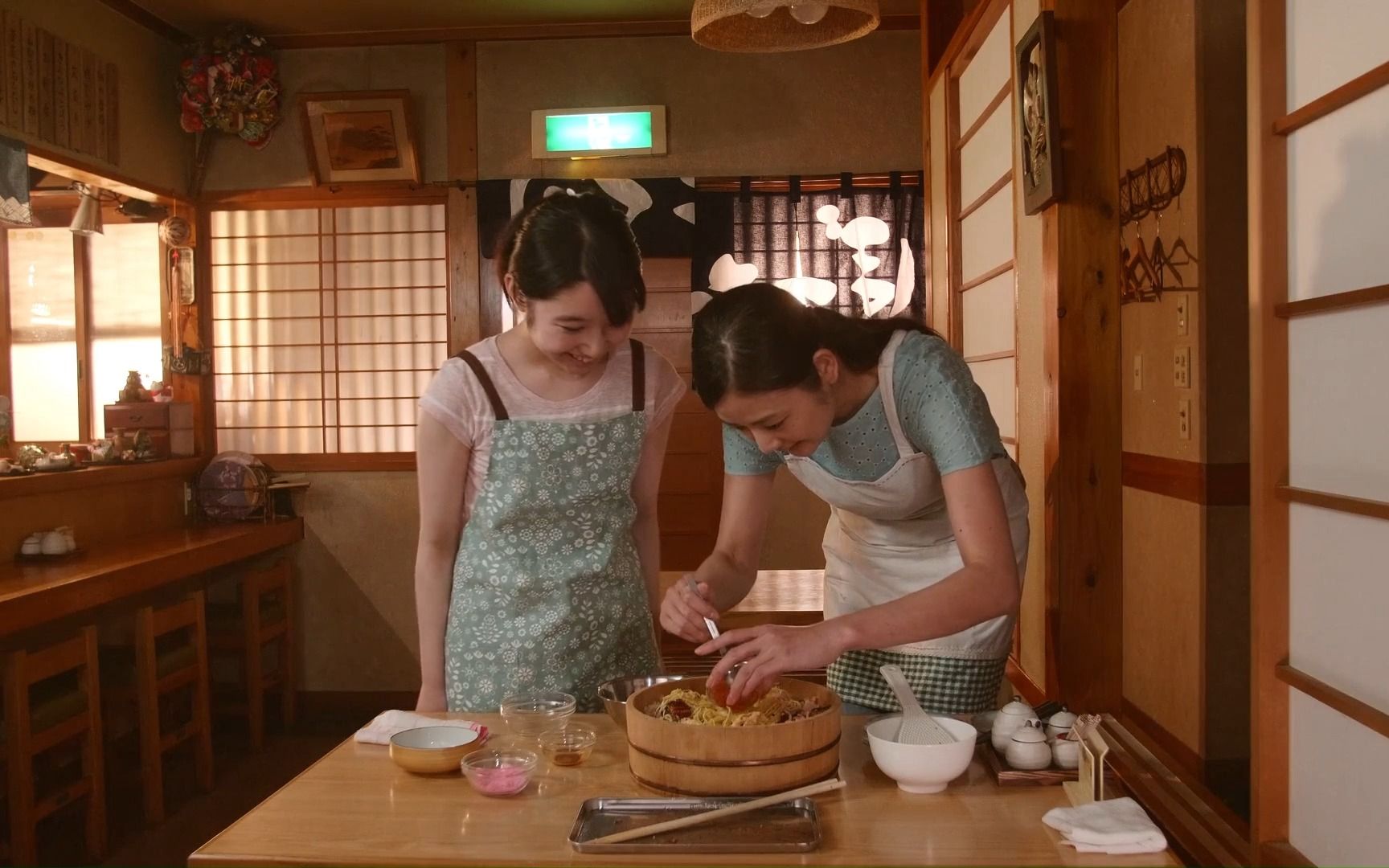 [图]治愈下飯日劇《黑心居酒屋》Cut EP5-2 I 片尾總結 I 啤酒：上馬淡啤酒 & 料理：饅魚散壽司