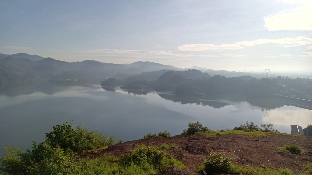 大岩口水库图片