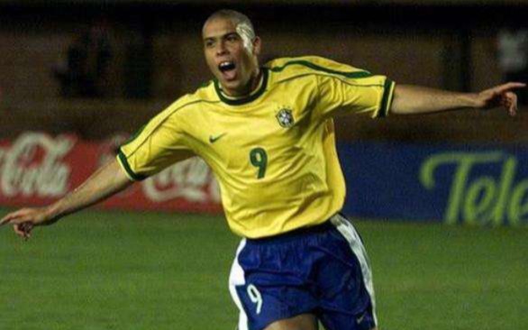 外星人罗纳尔多的纪录片《现象:罗纳尔多的兴衰与救赎》预告片