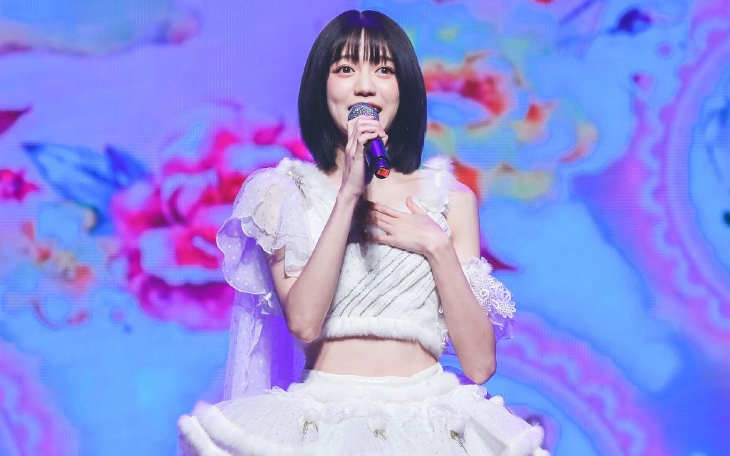 [图]【易嘉爱】《第一只兔子》Focus【SNH48 燃烧吧团魂 天津巡演】【饭拍】