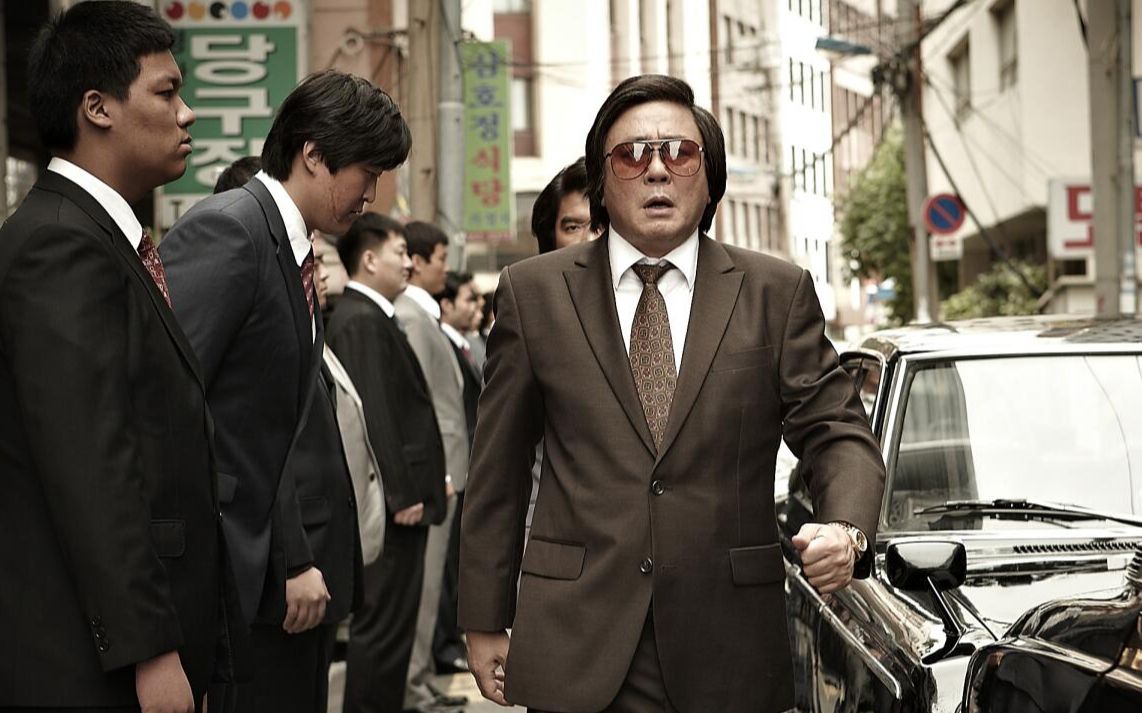 亮哥经典韩国黑帮电影看一个被开除公务员如何短时间叱咤黑白两道与