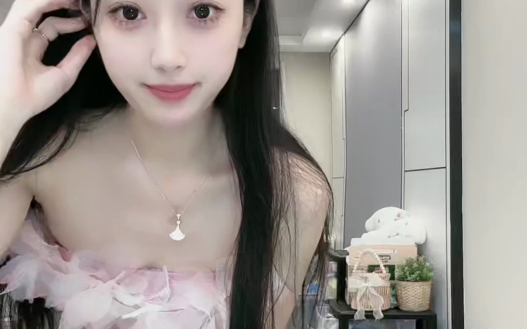 baby不鹿的抖音直播间 - 抖音直播