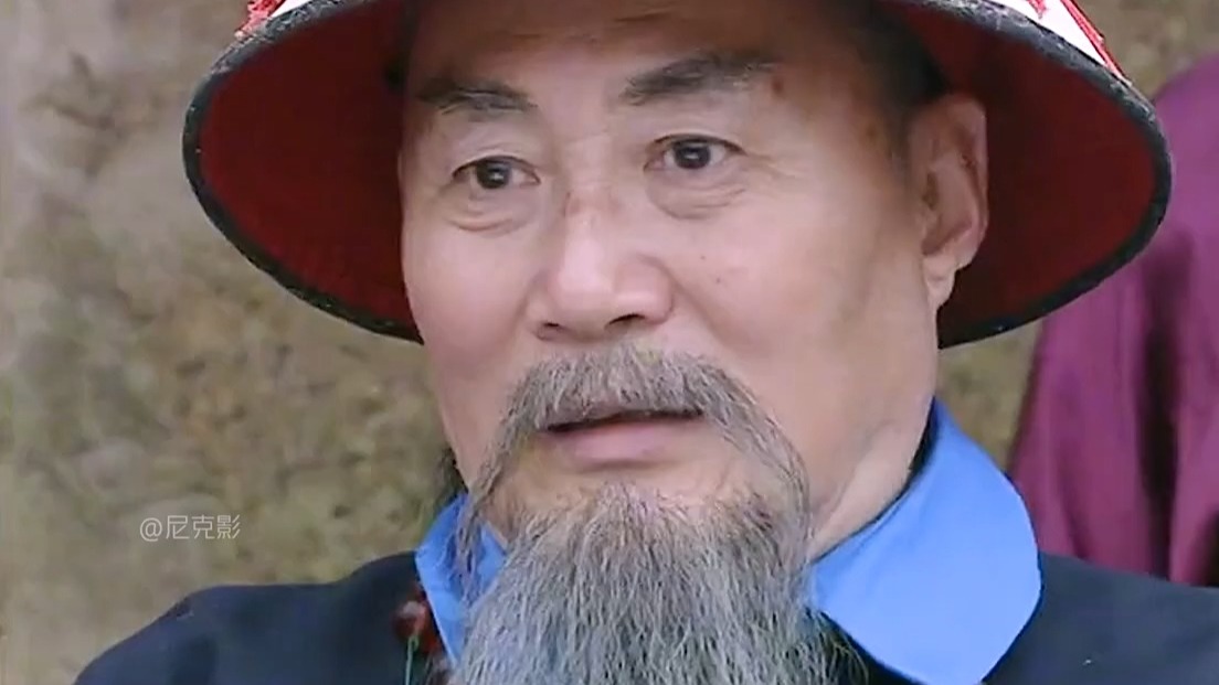 《大钦差之皇城神鹰》大内第一高手被砍头,关键时刻师父赶到成功救下