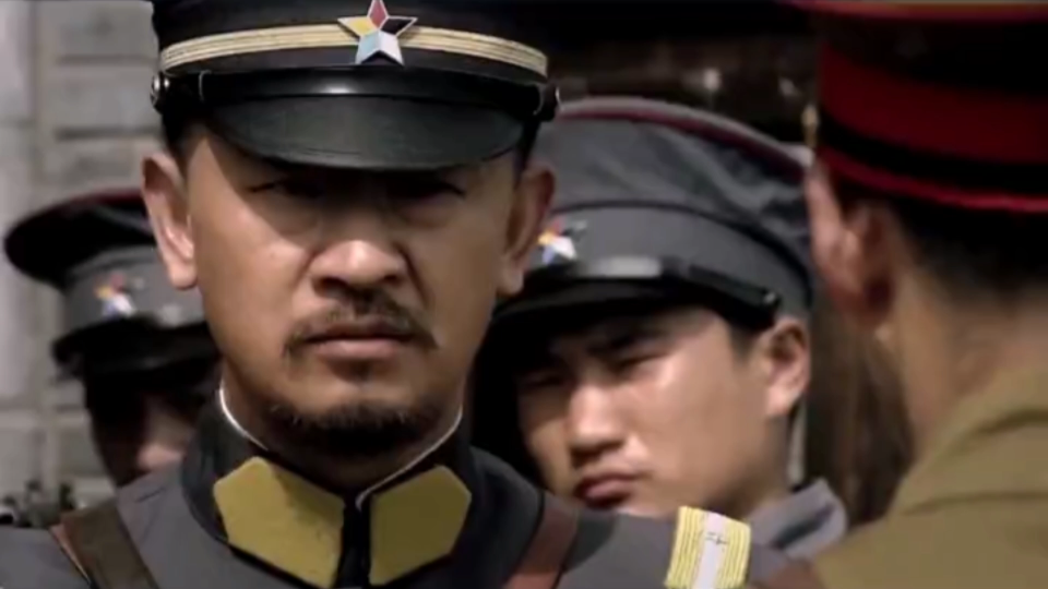 乱世三义:鬼子买鱼不给钱,欺人太甚,唐子义直接一脚教做人真解气_哔哩