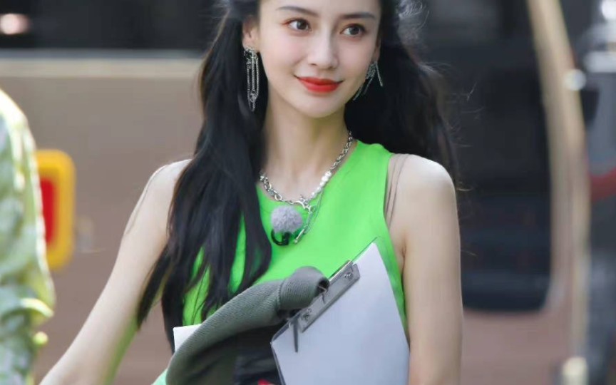 [图]❤️【Angelababy】杨颖奔跑吧幸福季综艺录制粉丝路透花絮