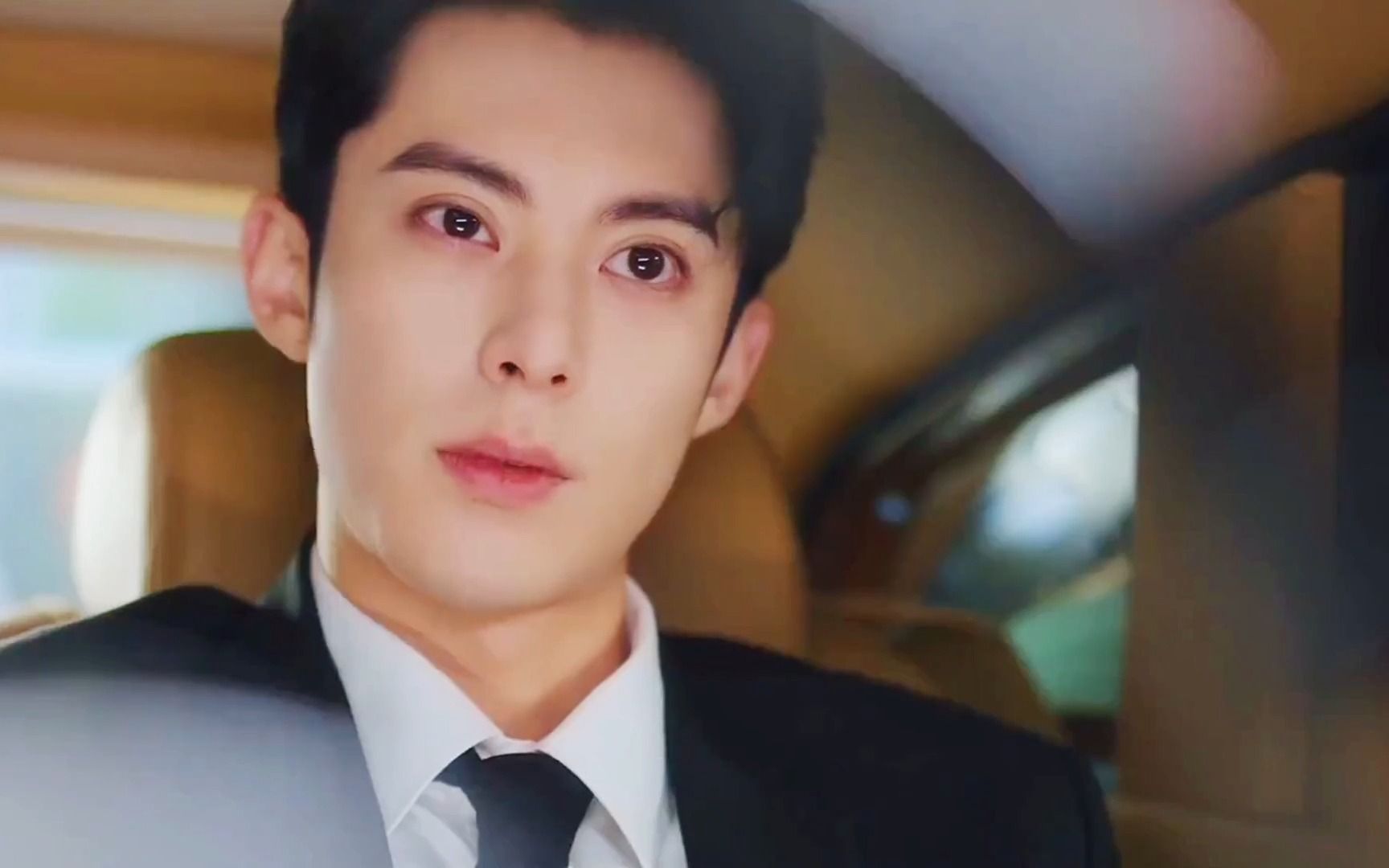 易杨放狠话时宴追求书意,时宴霸气回应!