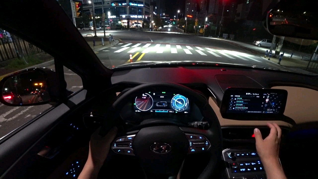 [图]Hyundai Santafe Hybrid FWD POV night drive