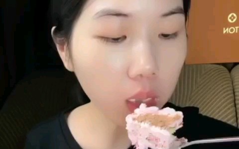 【嘉玲妹儿】抖音蛋糕盒子+奶酱虎皮卷哔哩哔哩bilibili