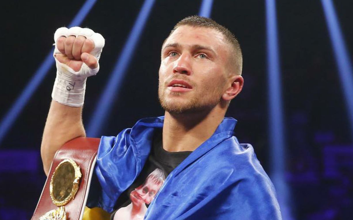 超级拳击天才洛马琴科的移动训练课!