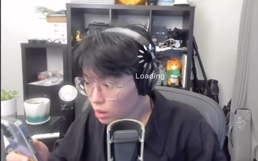 kb呆又呆完美演绎了我吃花少北恋爱瓜时的表情