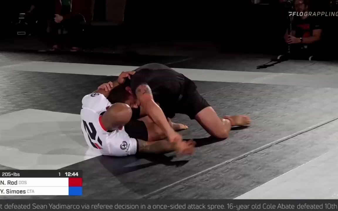 [图]Nicky Rod vs Yuri Simoes WNO_ Gordon vs Vagner