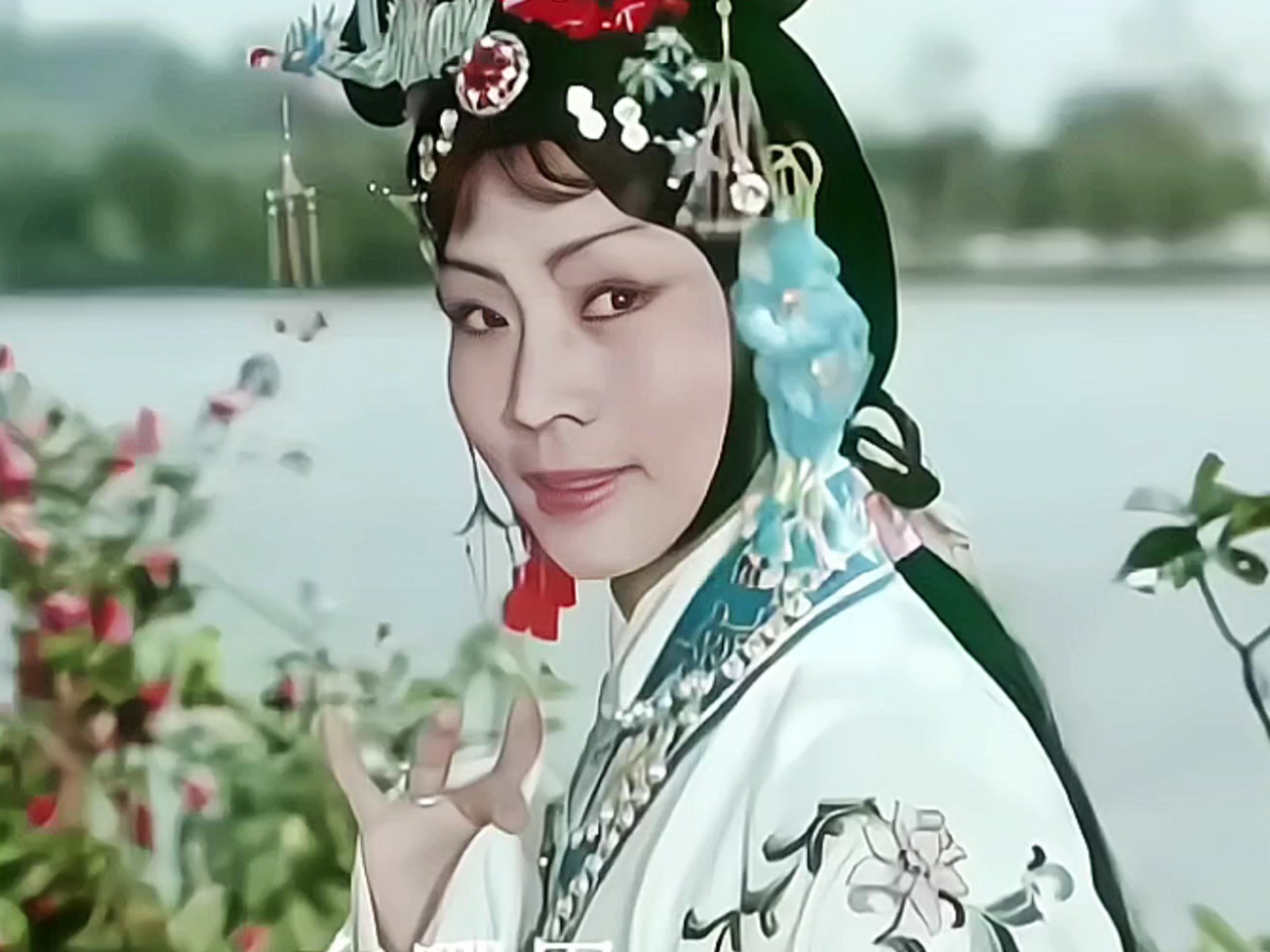 李炳淑的白素贞