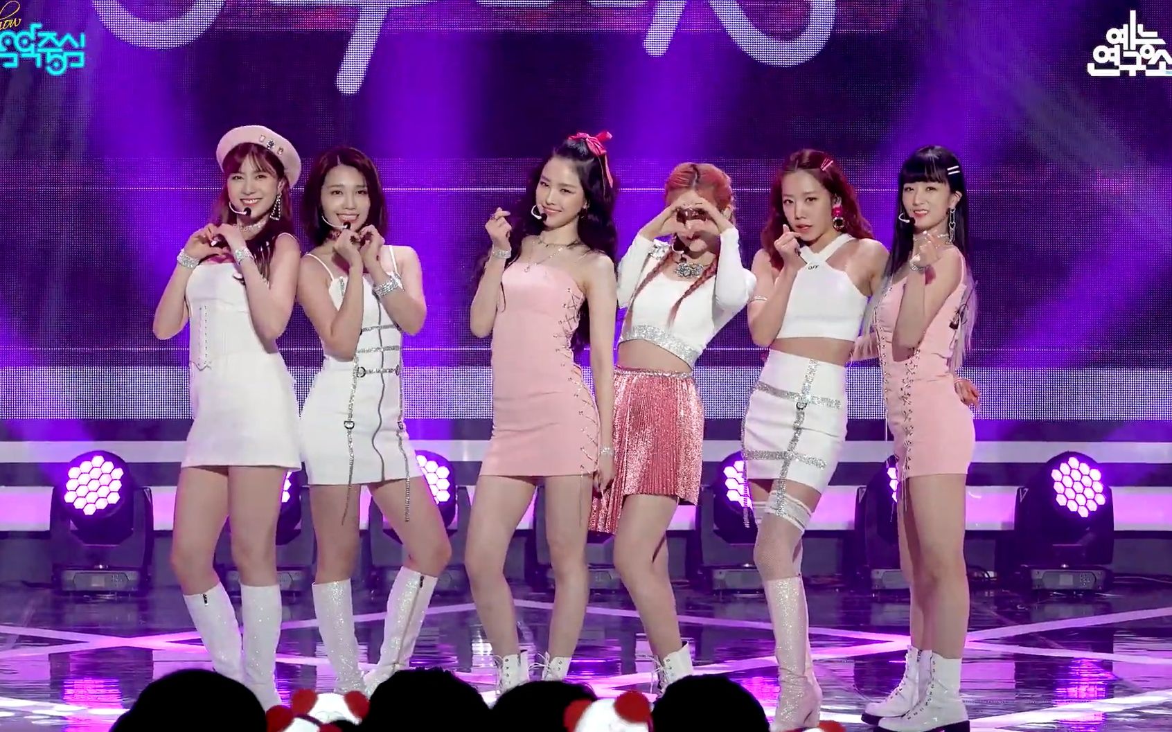 apinkapink音乐中心eungeung舞台直拍190119