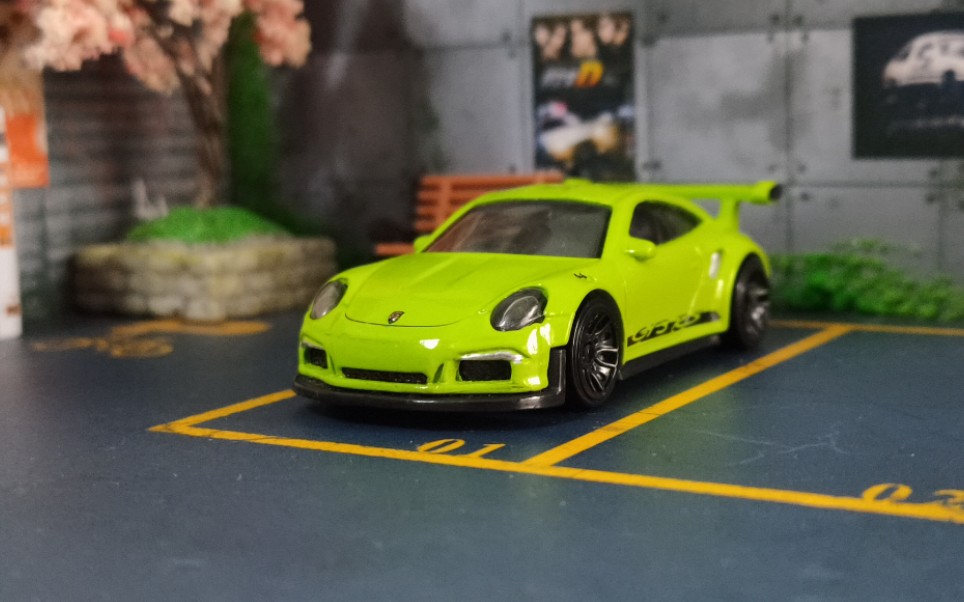 72风火轮保时捷911gtrrs3