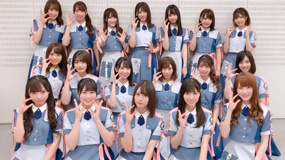 日向坂46 B2ポスター ドレミソラシド HMV 2種コンプ 集合 ユニット