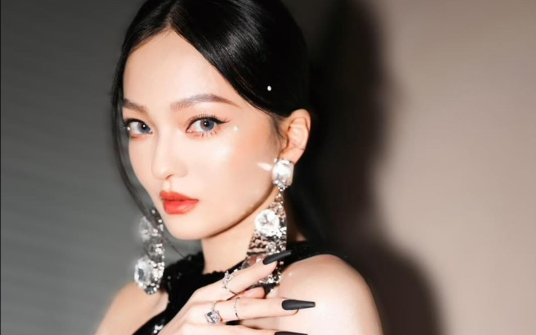 【张韶涵】天猫金妆奖《作势装腔》_哔哩哔哩_bilibili