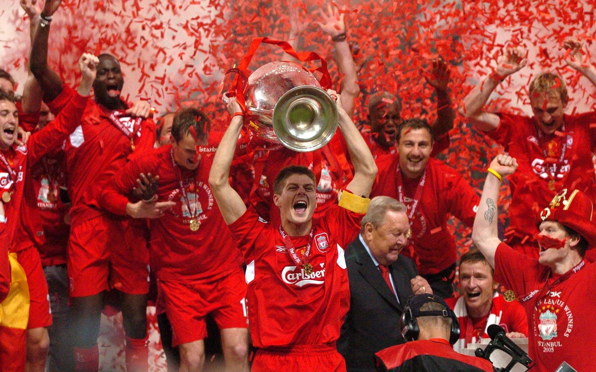 【三分钟回顾伊斯坦布尔之夜】- 欧冠史上第1神迹