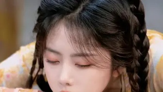 谭松韵第一部古装奇幻电视剧发预告了，预告出来让我觉得一切都值得，特效好看，画面质感也好，目前剧情还不是很清楚，但是你懂那种感觉吗，只要谭松韵在，我都会看的。